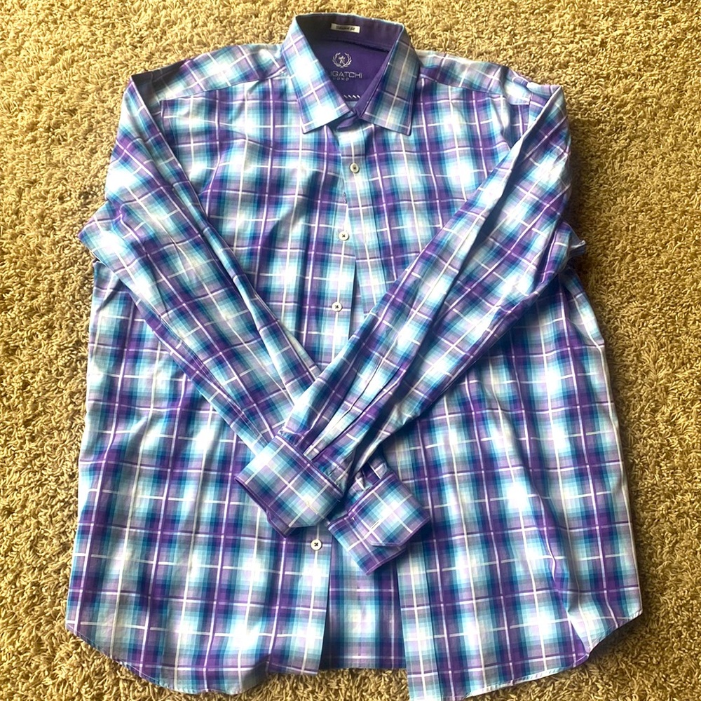 Bugatchi Man’s Button Down Shirt - image 1
